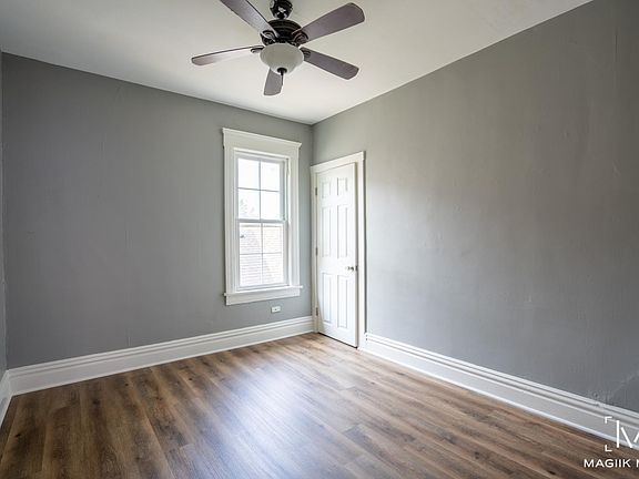 4th image of 315 Woodlawn Ave Floor 2