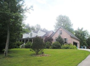 135 Midfield St, Mooresville, NC 28115