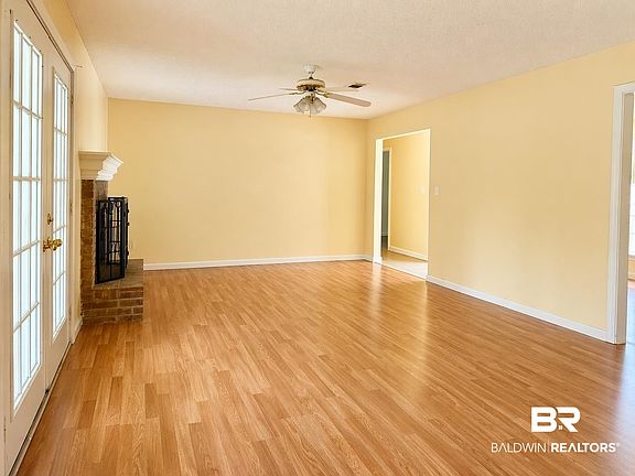 4th image of 294 Wolf Log Rd