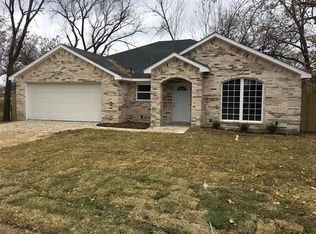 402 Hitt St, Seagoville, TX 75159