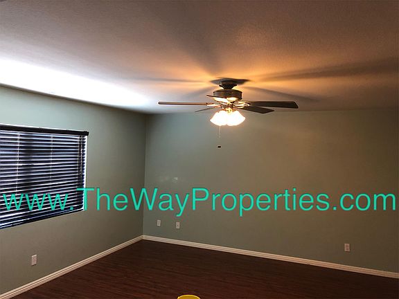 4th image of 15767 Barrel Cactus Ln