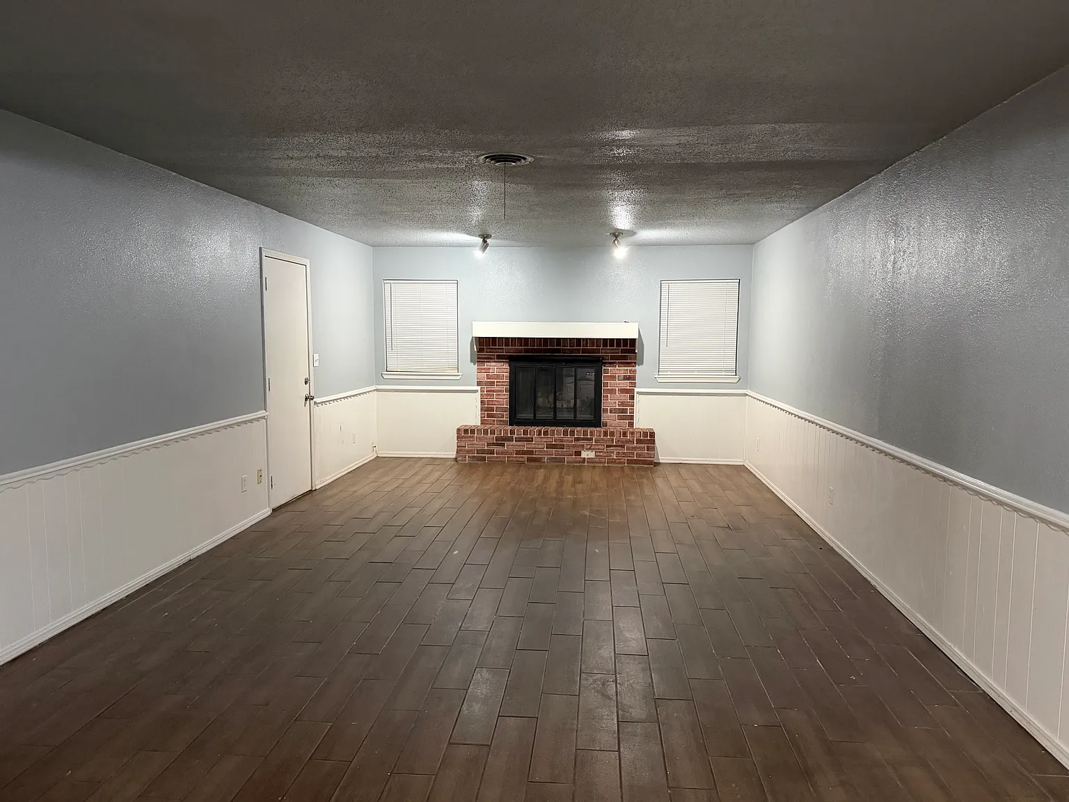 3 bed, 1.5 bath, 1163 sqft, $1,050 — Photo 2