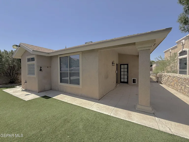 12749 Tierra Salas — Photo 30