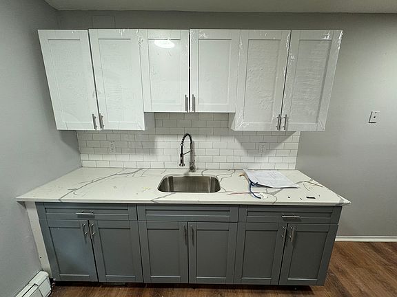 2nd image of 52 W Stratford Pl #4F