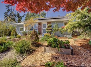 9275 31st Ave SW, Seattle, WA 98126