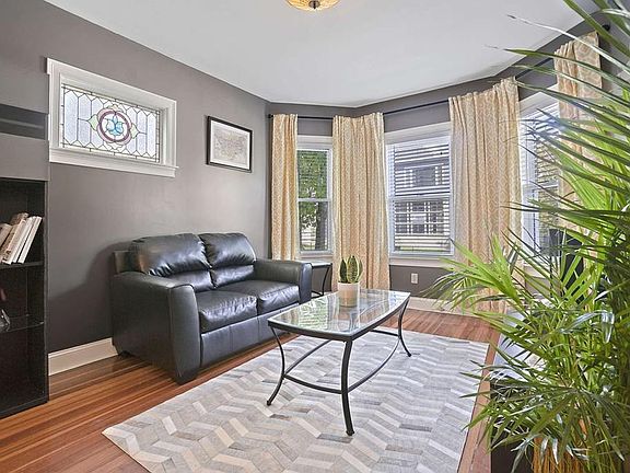 5th image of 3 King St #1