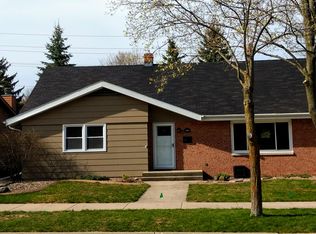 918 W Lindbergh St, Appleton, WI 54914