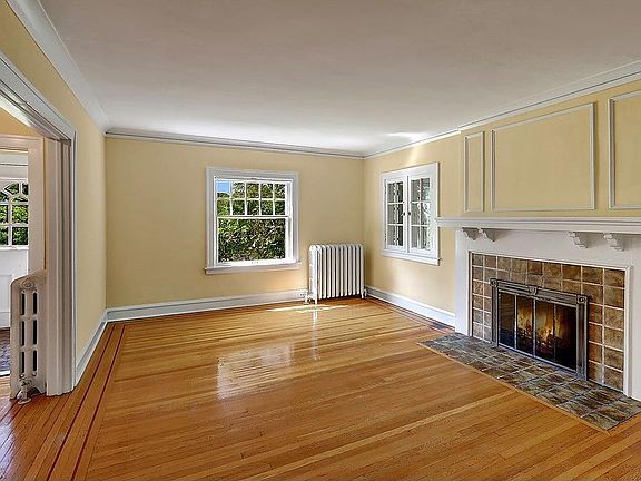 4th image of 2193 Stillman Rd