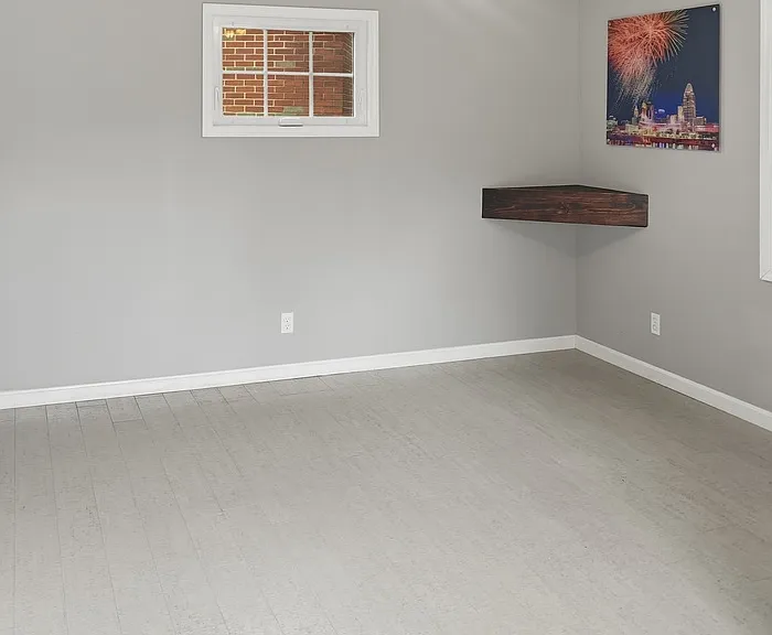 221 Sergeant Ave — Photo 22