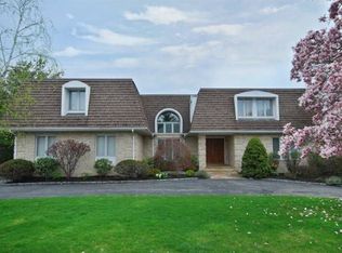 6 Lakeside Ave, North Caldwell, NJ 07006