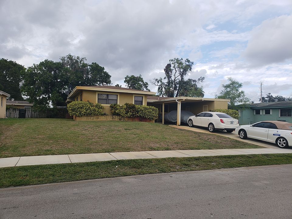 1st image of 341 NW 28th Ter