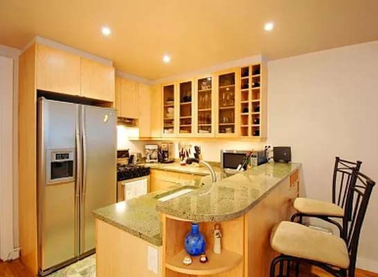 Rented by Warburg | media 1