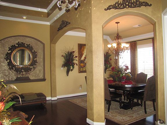 3rd image of 2529 Pebble Lodge Ln