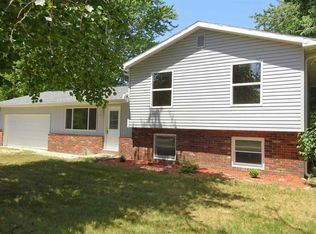 376 Oak St, Rochester, IN 46975