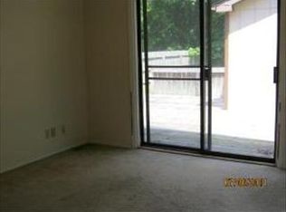 1608 Grand Ave, Crystal Lake, IL 60014