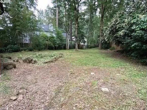 5174 Lakeview Blvd, Lake Oswego, OR 97035
