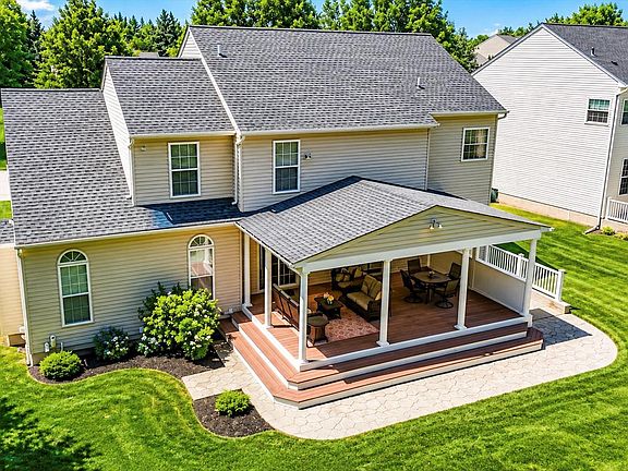 2nd image of 746 Eden Farm Cir