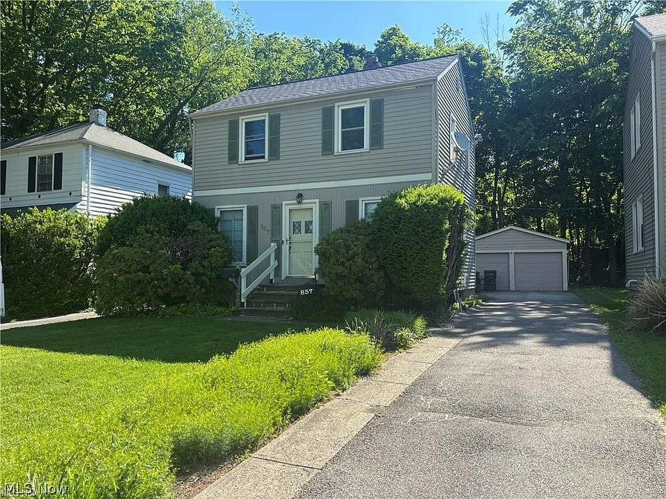 1st image of 857 Quarry Dr