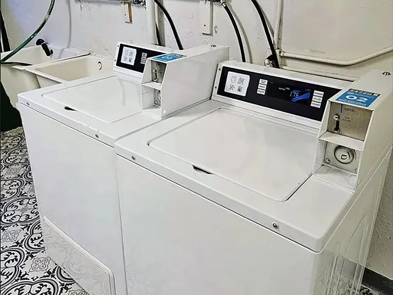 Barbara Worth washing machines