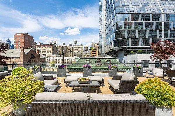 Sold by RHI Group | media 12