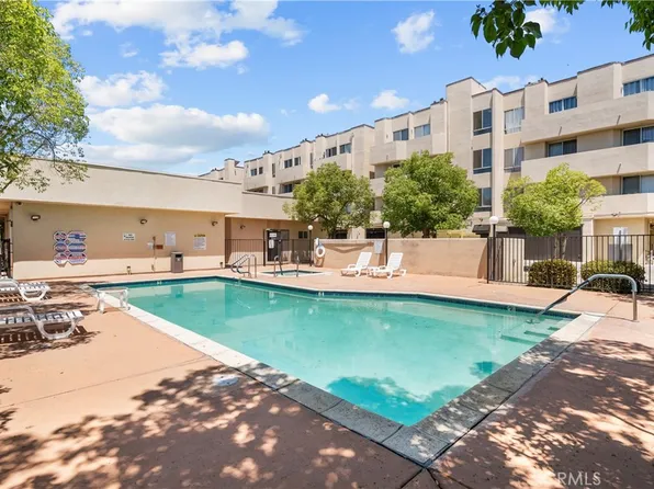 19350 Sherman Way Unit 328, Reseda, CA 91335