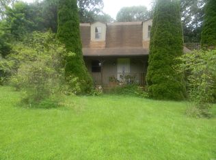 29 Buck Ln, Spencer, IN 47460