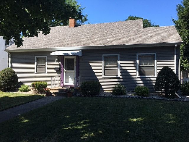 1st image of 2114 32nd St