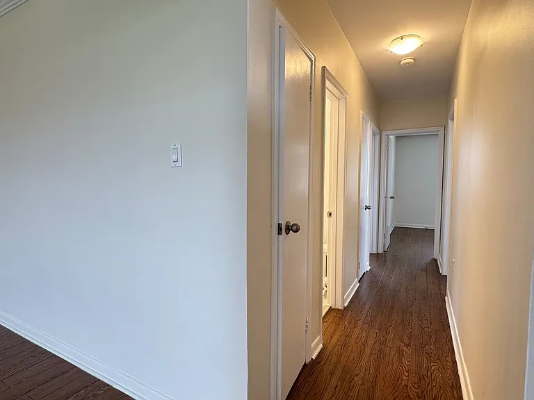 242 Wilmington Ave #3 — Photo 7