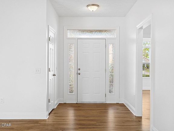 3rd image of 5309 Seneca Ln