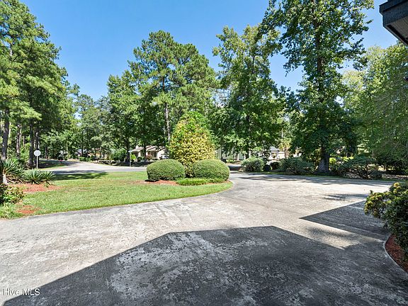5th image of 75 Calabash Drive
