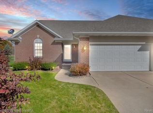 13303 Spruce Ct, Linden, MI