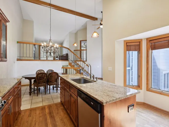 11843 Minnetonka Blvd, Minnetonka, MN 55305