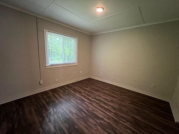 2nd image of 1209 Gatewood Ave