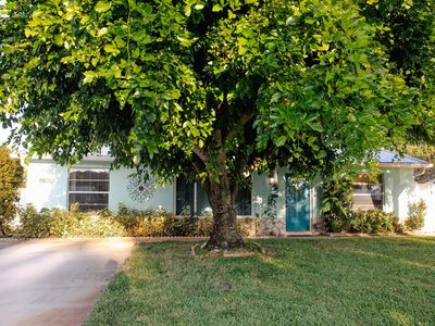 8675 SE Keathley Court, Hobe Sound, FL, 33455