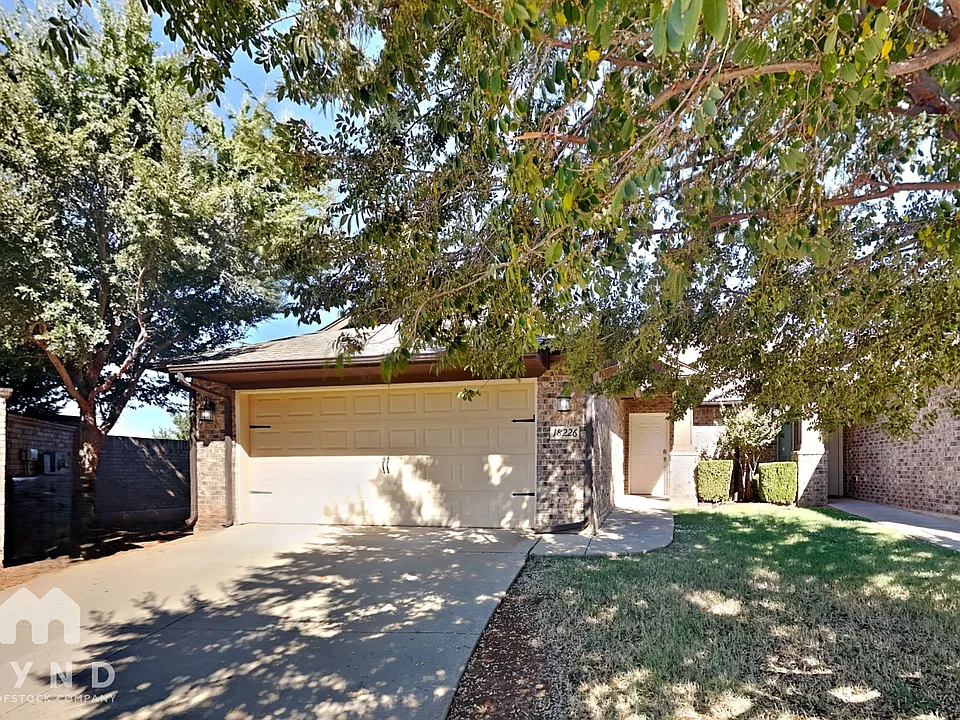 18226 Manera Way