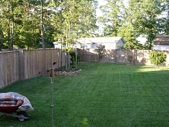 3rd image of 22698 Athlone Dr
