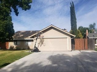 1350 Nighthawk Way, Sacramento, CA 95833