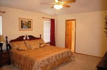 3rd image of 1209 Eastridge