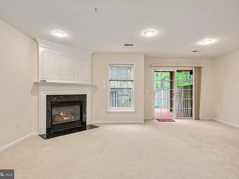 19421 Rayfield Dr — Photo 26