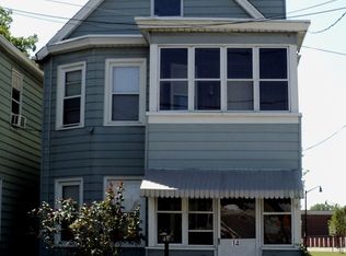 14 John St, Lodi, NJ 07644