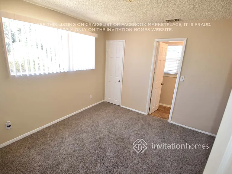 1446 N Euclid Ave — Photo 16