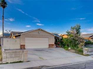 1612 Blue Mountain Dr, Las Vegas, NV 89108