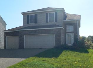 8418 Savanna Oaks Ln, Woodbury, MN 55125