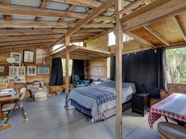 16-1677 Opeapea Rd, Road, HI 96771