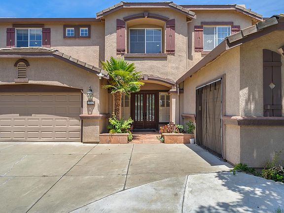 3rd image of 2105 Steinbeck Dr