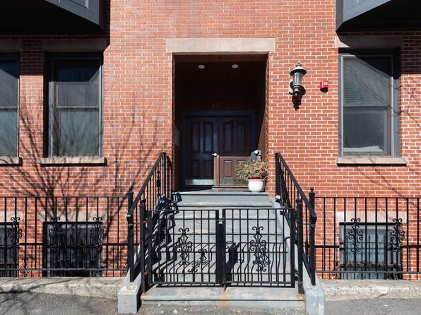877 Harrison Avenue, Boston, MA 02118