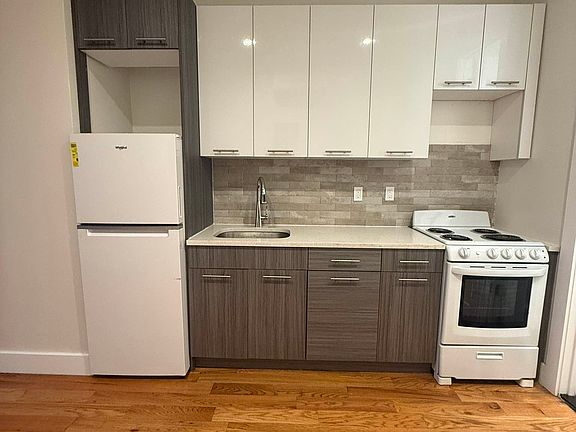 3rd image of 1505 Nostrand Ave #4J