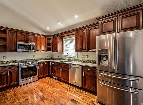 2nd image of 10016 Copperwood Ct