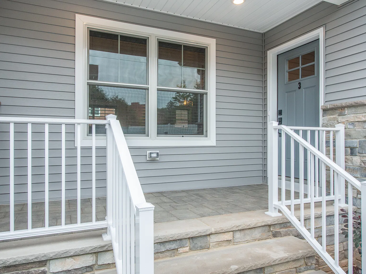 2 bed, 2.5 bath, $4,500 — Photo 2