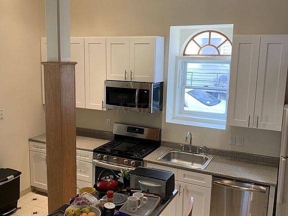 4th image of 106 Central St #1